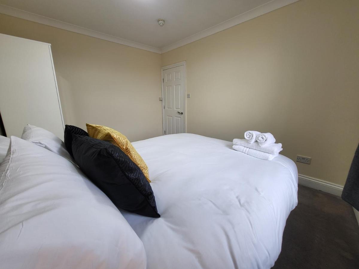Tooting Bec Central Apartment By London Tube מראה חיצוני תמונה